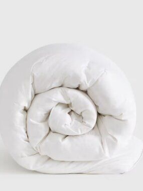 Quince Premium Down Comforter Full Queen AS IS